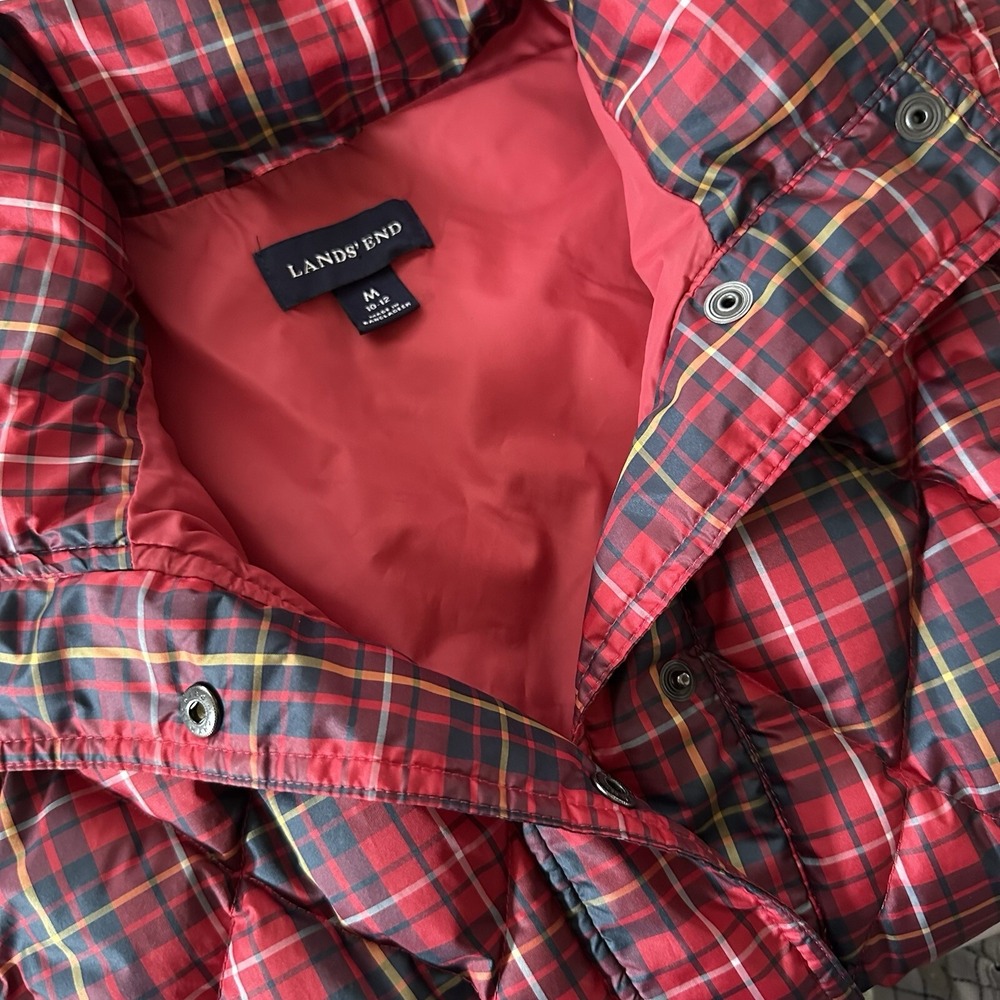 Land's End Women's‎ M (10-12) Red Plaid Puffer Vest Down-Filled Button Down
